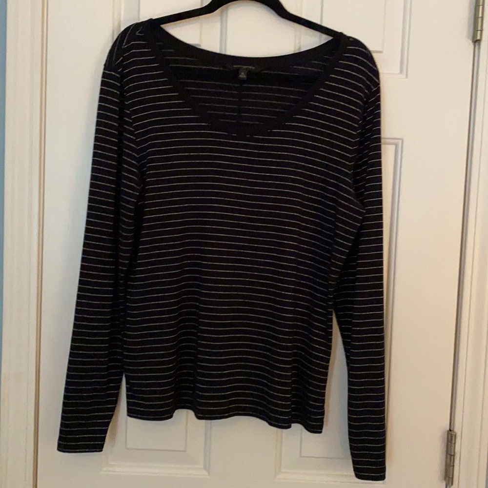Banana Republic women’s X- large striped top black